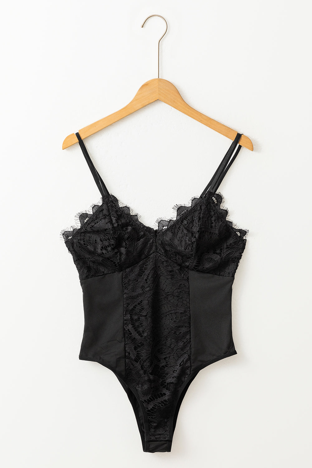 Black Scallop Lace Sleeveless Bodysuit